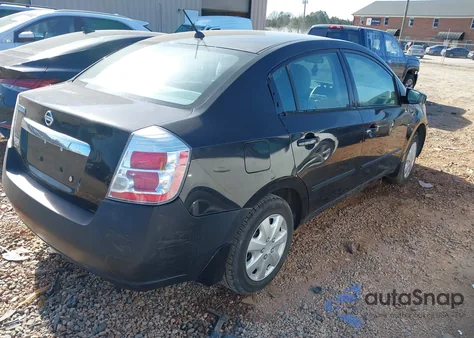 2010 Nissan Sentra 2.0 from USA, damaged, VIN 3N1AB6AP0AL630993